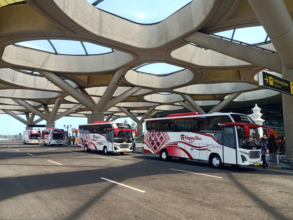 sewa bus pariwisata jogja