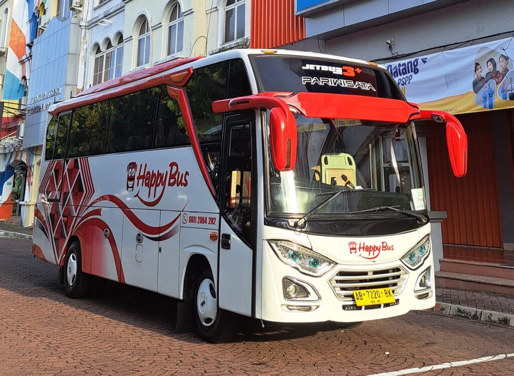 sewa medium bus jakarta